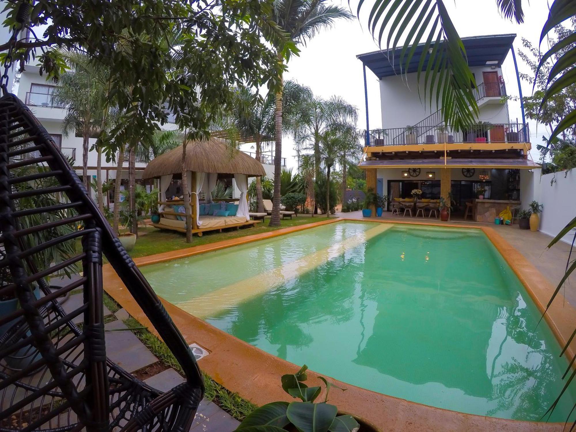 Dos Lunas Aparthotel Dr Juan Eulogio Estigarribia Exterior photo